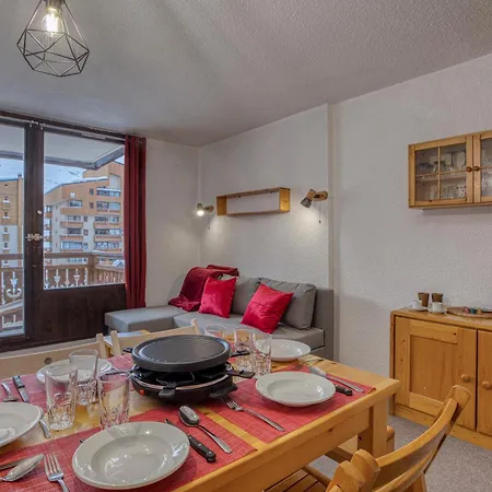 Апартаменты Charming 6-person Flat - Heart Of Val Thorens, 3 Vallees Area Валь-Торанс
