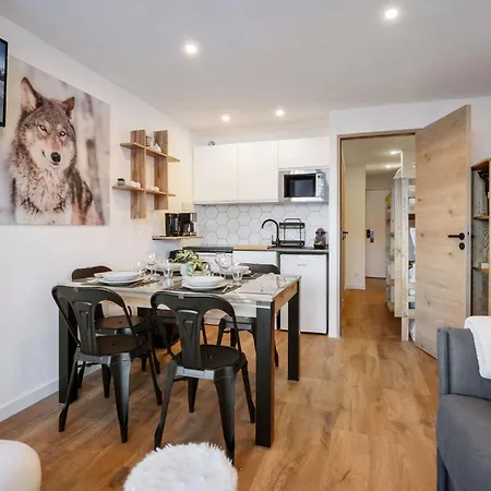 Апартаменты Charming 6-person Flat - Heart Of Val Thorens, 3 Vallees Area *